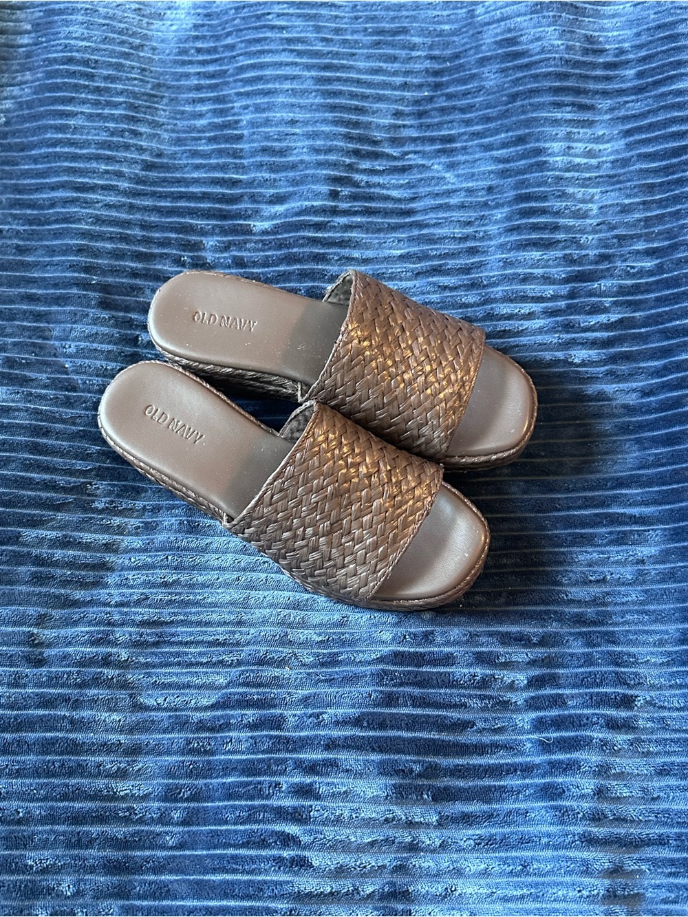 Old Navy Brown Woven Slide Sandals - Women